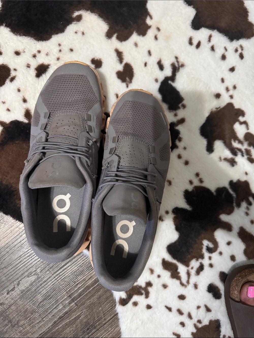 On Running Men’s Athletic Shoes in Gray with Tan Accents